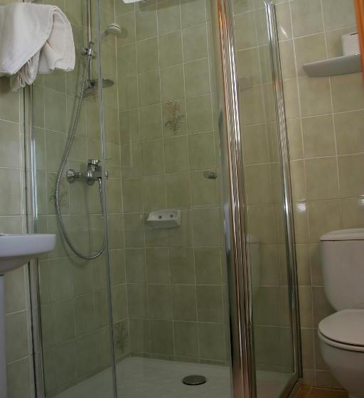 标准单人间, Hostal Talamanca