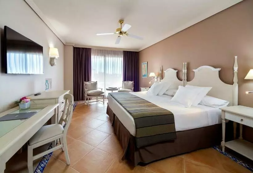 اتاق سوپریور خانوادگی, Barcelo Marbella