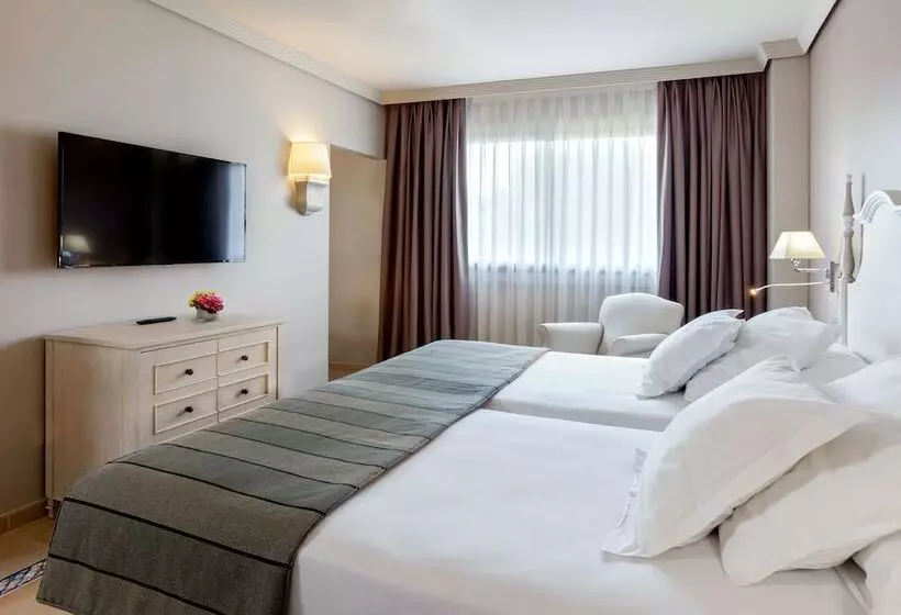 سوئیت جونیور خانوادگی, Barcelo Marbella