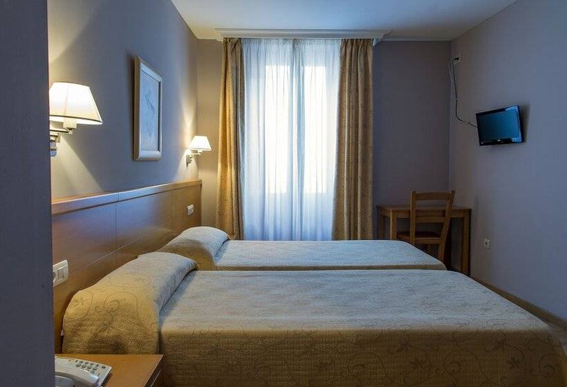 اتاق استاندارد یک نفره, Castilla