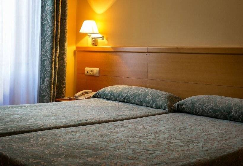 اتاق استاندارد یک نفره, Castilla