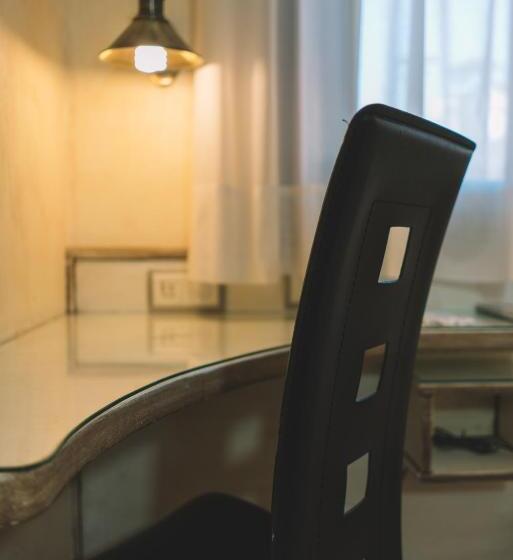 غرفة قياسية فردية, Castillo De Javier