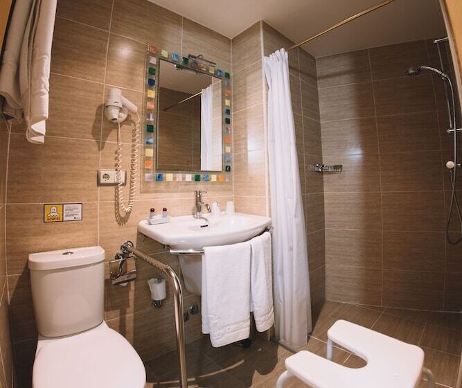 غرفة قياسية, Castillo De Javier