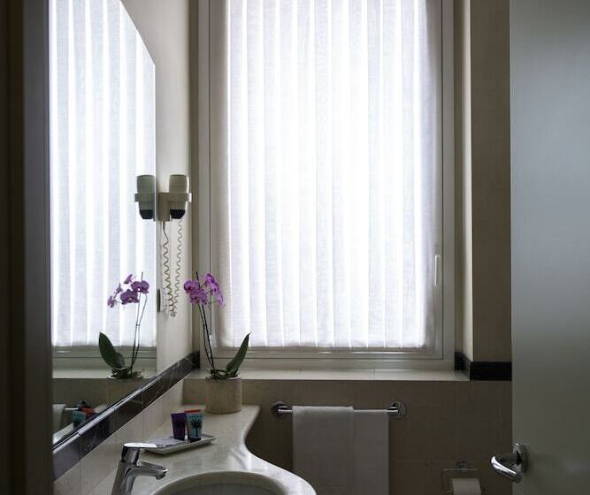 اتاق استاندارد یک نفره, Colombia