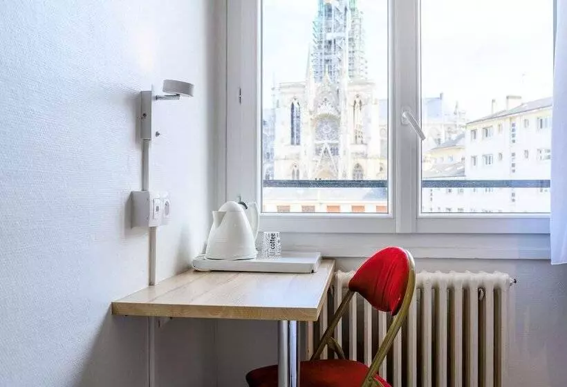 اتاق استاندارد یک نفره, Comfort Hotel Rouen Alba