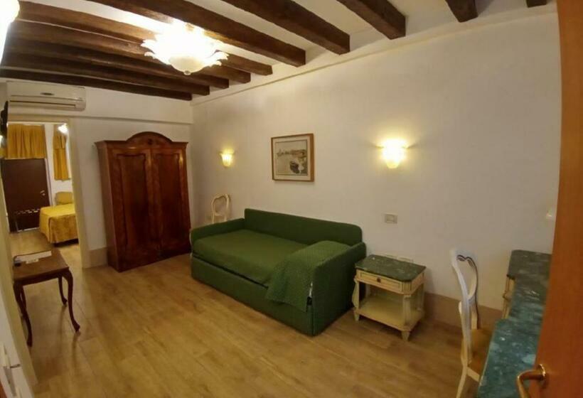 اتاق استاندارد سه نفره, Il Mercante di Venezia