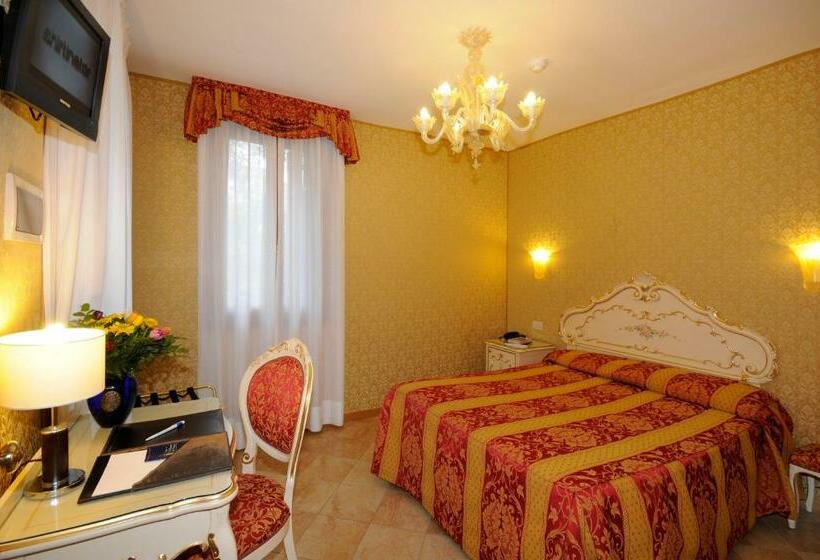 اتاق لوکس با بالکن, Il Mercante di Venezia