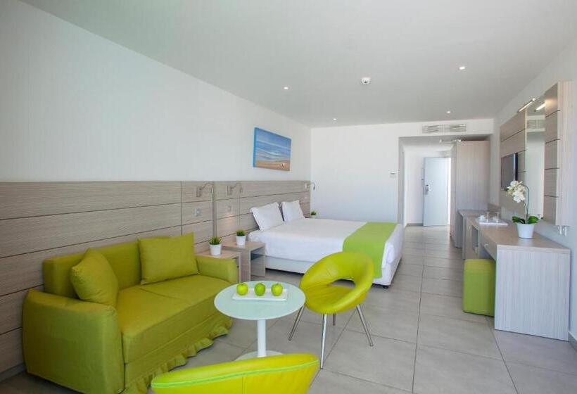 주니어 스위트 바다 전망, Limanaki Beach Hotel & Suites