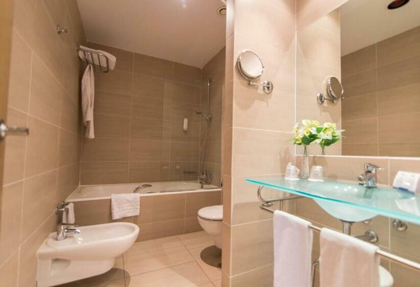 Номер Стандарт, Mas Camarena