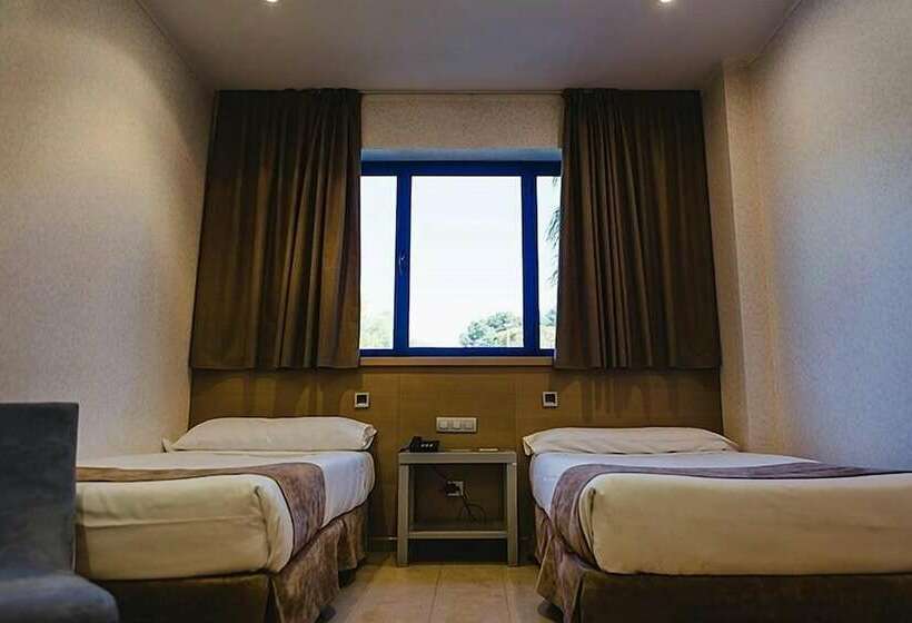 Номер Стандарт, Mas Camarena