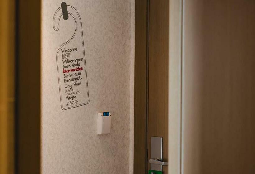 Полулюкс, Mas Camarena