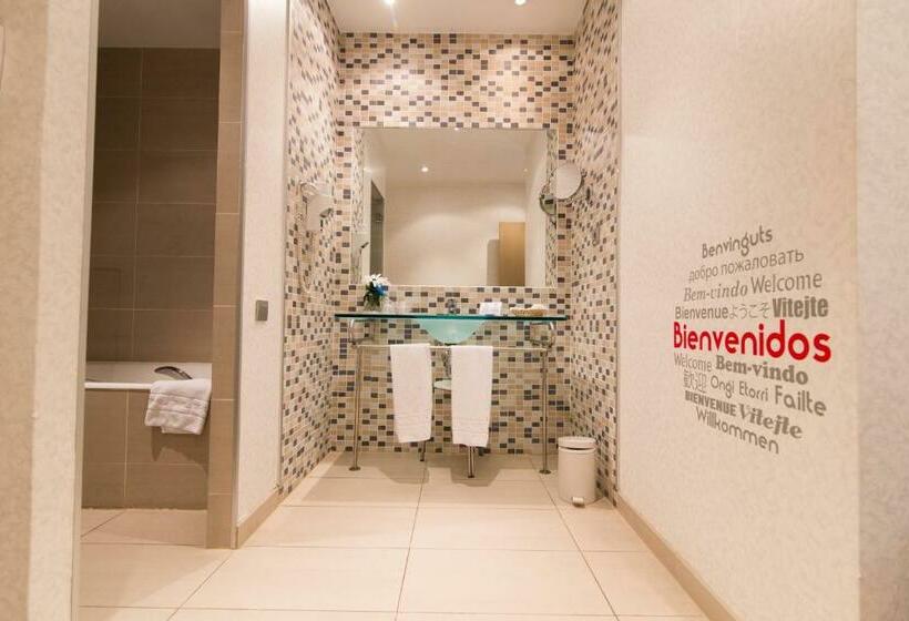 Номер Basic, Mas Camarena