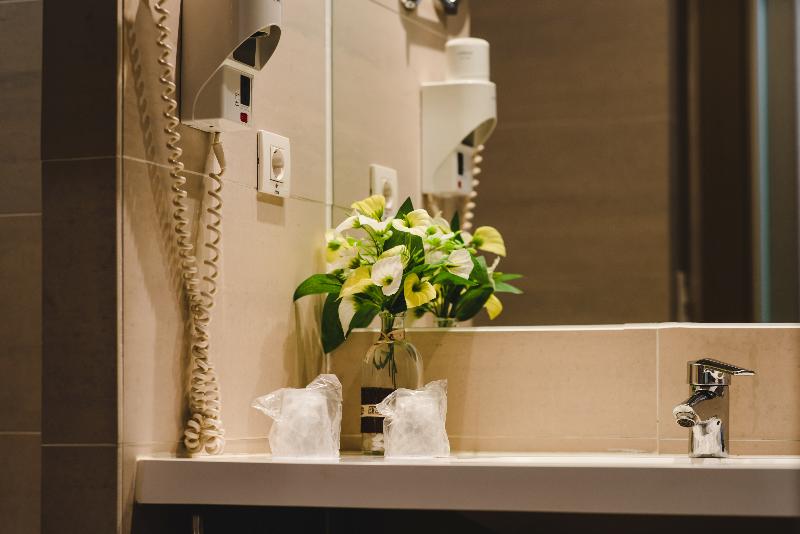 Полулюкс, Mas Camarena