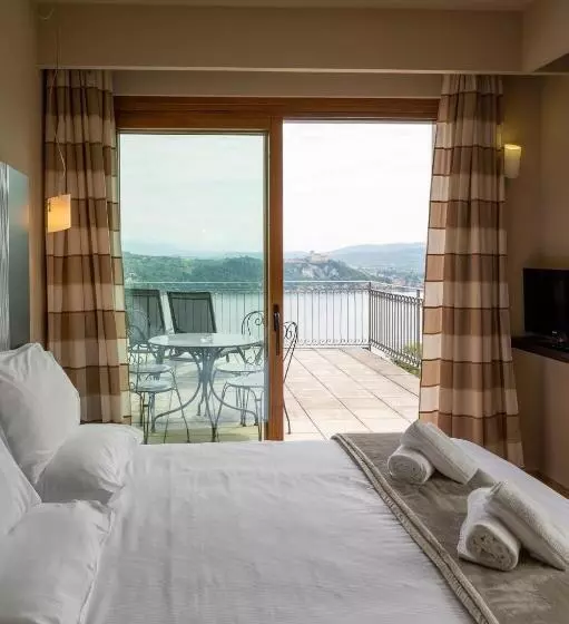 Standard Room Lake View, Ristorante San Carlo