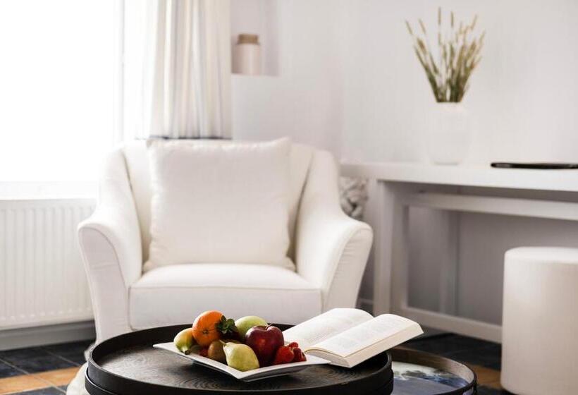 전망 스위트, Lilium Hotel Santorini