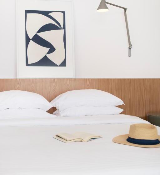 전용 풀장 스위트, Lilium Hotel Santorini