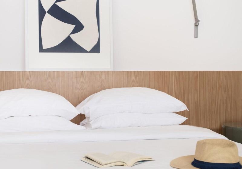 전용 풀장 스위트, Lilium Hotel Santorini