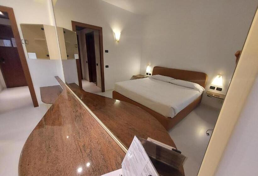 经济房, Blue Relais Malpensa Lago Maggiore