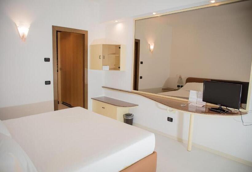 经济房, Blue Relais Malpensa Lago Maggiore