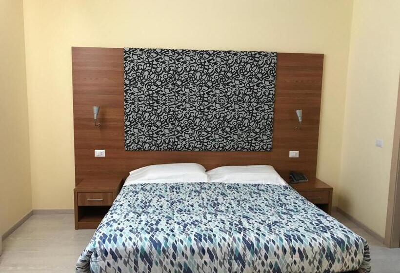 スタンダードルーム, Elys