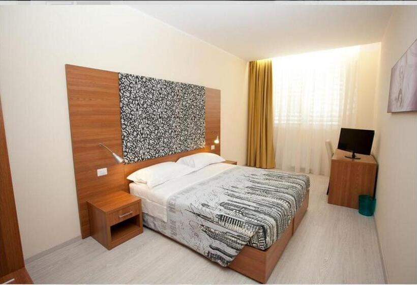 スタンダードルーム, Elys