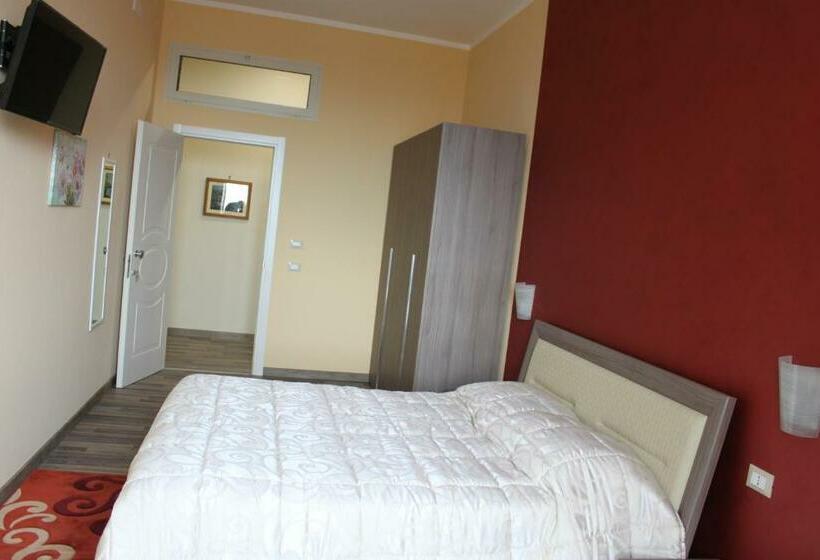 غرفة قياسية, Alla Chiazzetta Calabria