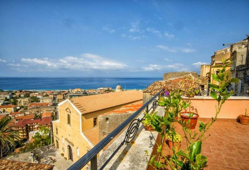 غرفة قياسية, Alla Chiazzetta Calabria