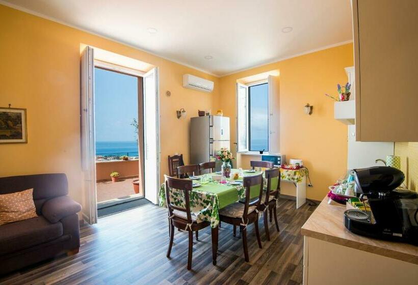 غرفة قياسية, Alla Chiazzetta Calabria