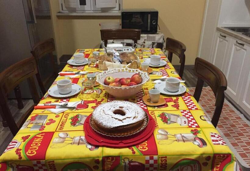 غرفة قياسية مطلّة علي البحر, Alla Chiazzetta Calabria