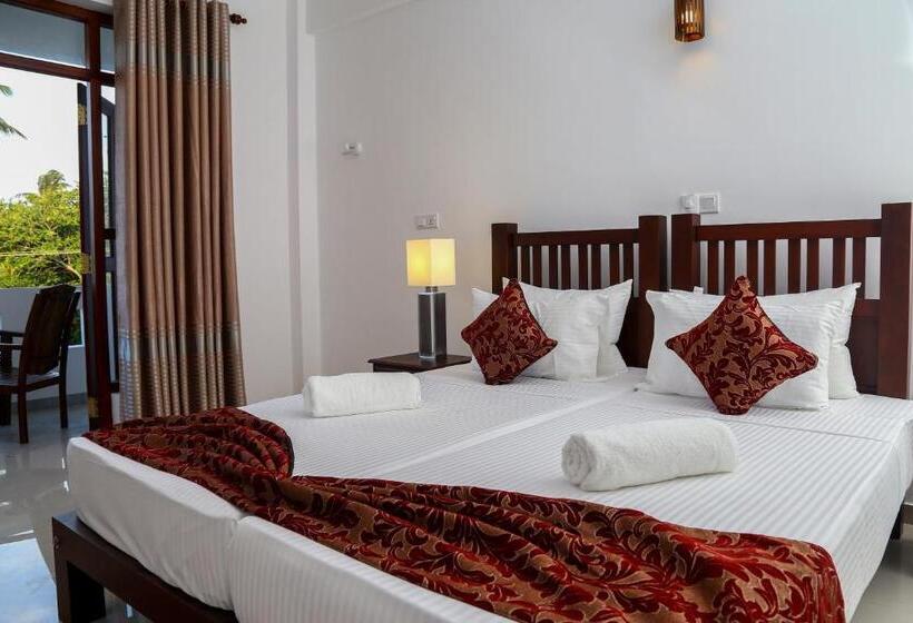 غرفة ديلوكس مزودة بشرفة, Hikka Regent