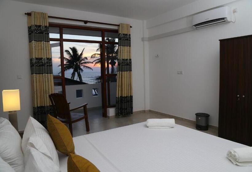 غرفة ديلوكس مزودة بشرفة, Hikka Regent