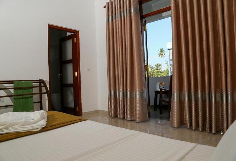 غرفة ديلوكس مزودة بشرفة, Hikka Regent