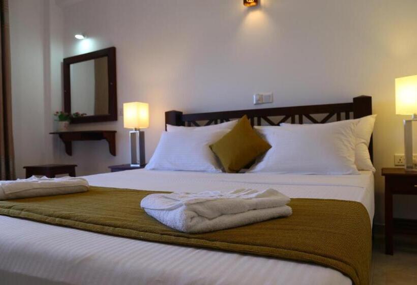 غرفة ديلوكس مزودة بشرفة, Hikka Regent