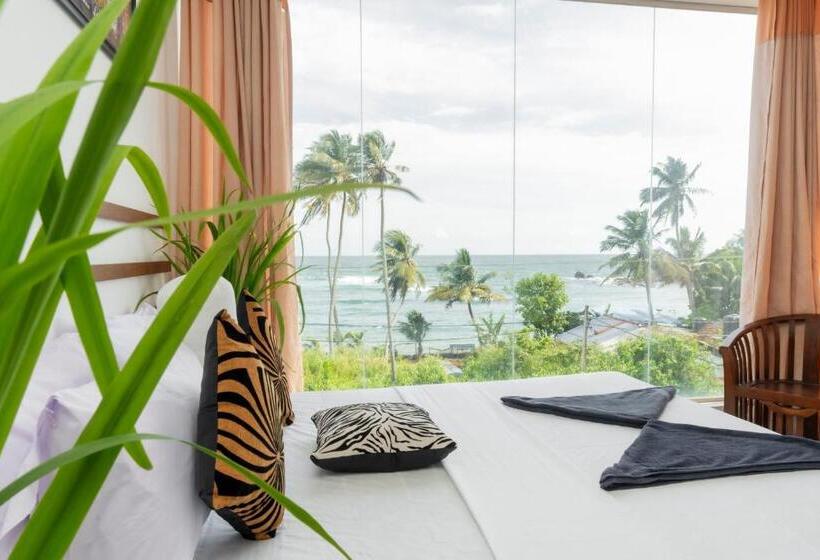 패밀리 룸, Relax Mirissa