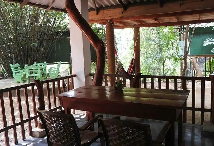 スタンダードルーム, River Side Cabana