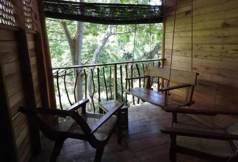 キングサイズベッドのデラックスルーム, River Side Cabana