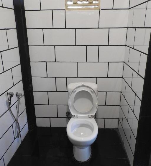 带大床的豪华间, River Side Cabana