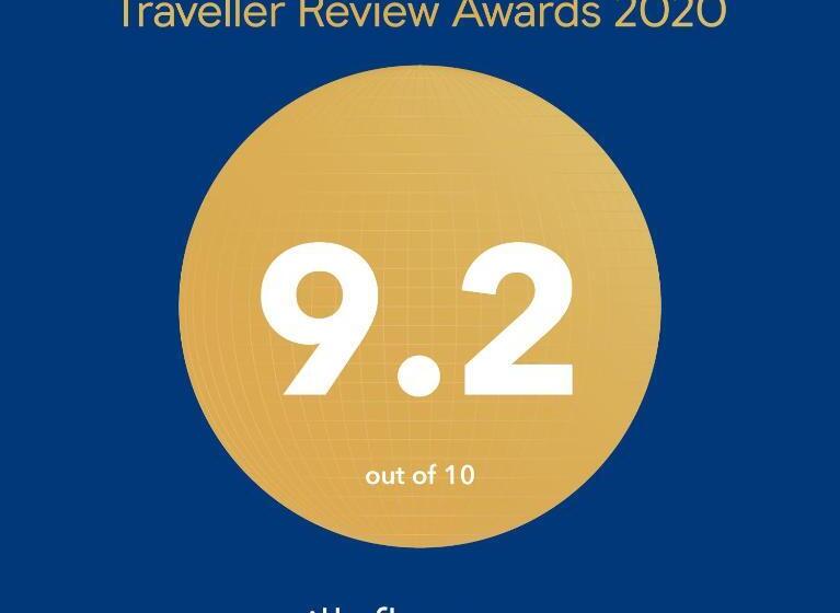 غرفة ديلوكس, Villaflorence