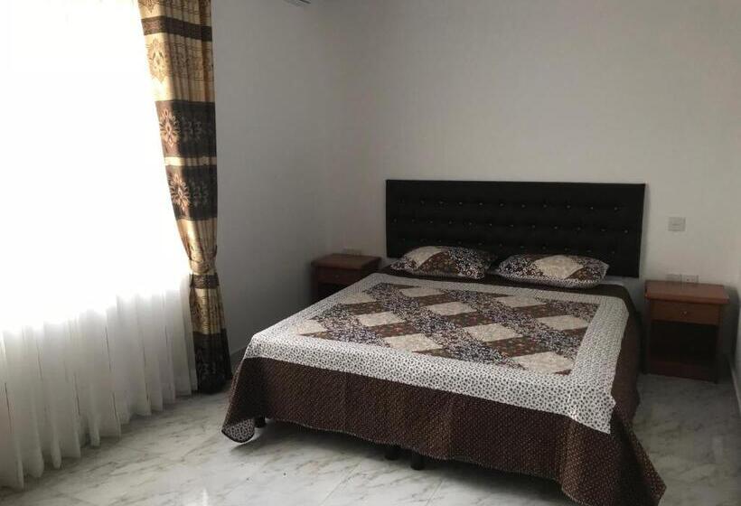 חדר דלוקס, Villaflorence