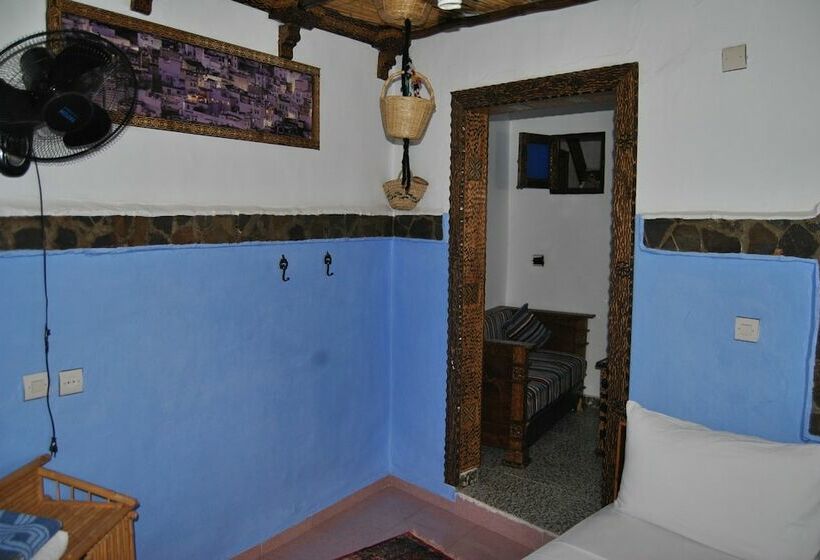 带双人床的基本房间, Casa La Hiba