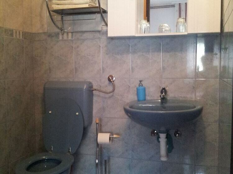 اتاق استاندارد سه نفره, St George B&b