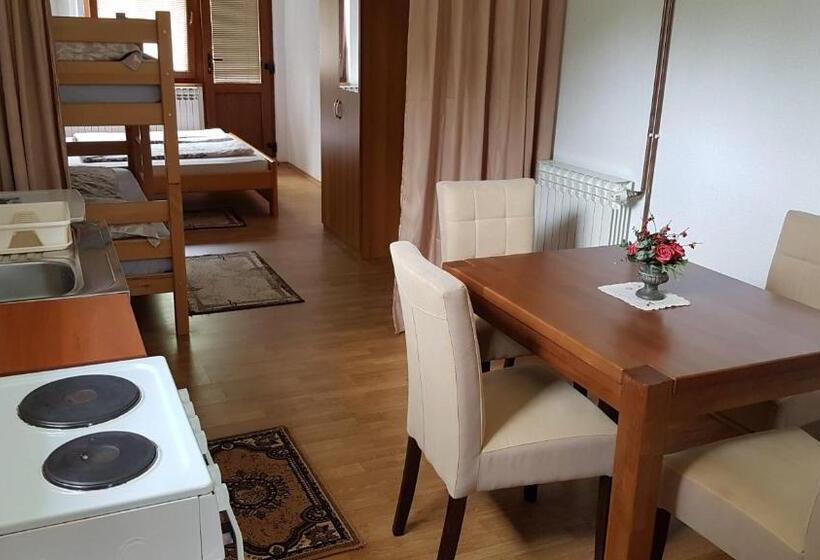 إستوديو قياسى, St George B&b