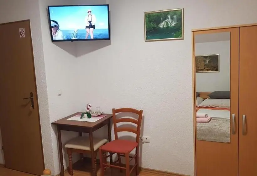 Basic-huone, St George B&b