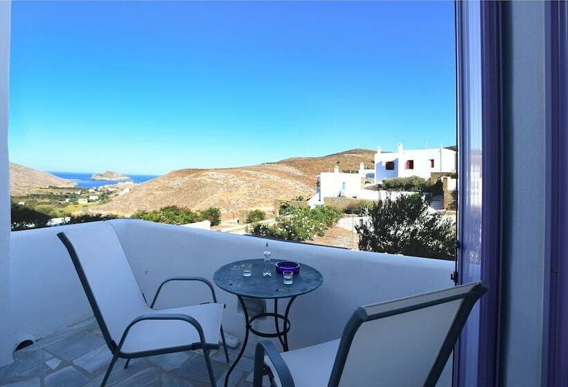 标准工作室, Glafki Hotel Tinos