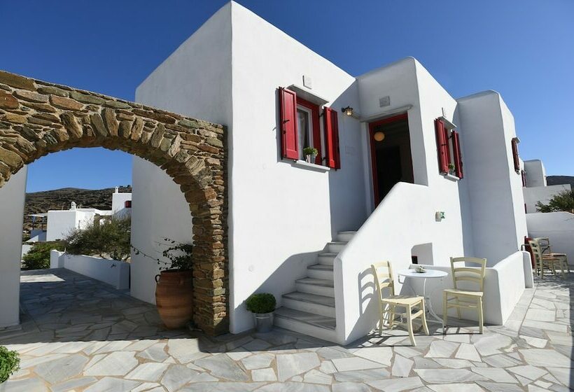 Студия Стандарт, Glafki Hotel Tinos