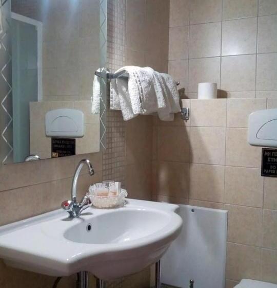 Номер Стандарт, La Petite Planete