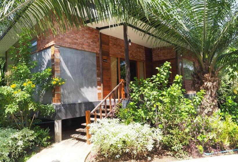 Aile Odası, Palm Pran Resort