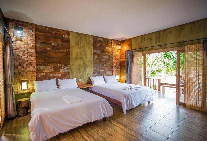 패밀리 룸, Palm Pran Resort