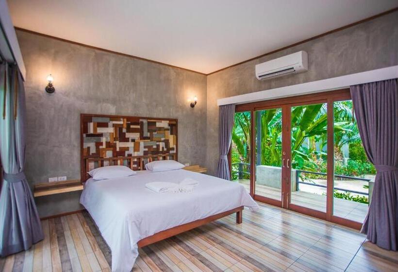 스탠다드 룸 킹사이즈 침대, Palm Pran Resort
