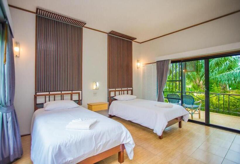 Basic Oda, Palm Pran Resort